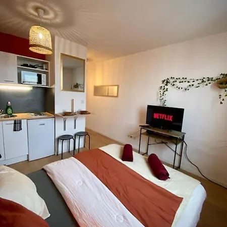 Lägenhet Splendide Moderne - Proche Centre - Laverie Nîmes